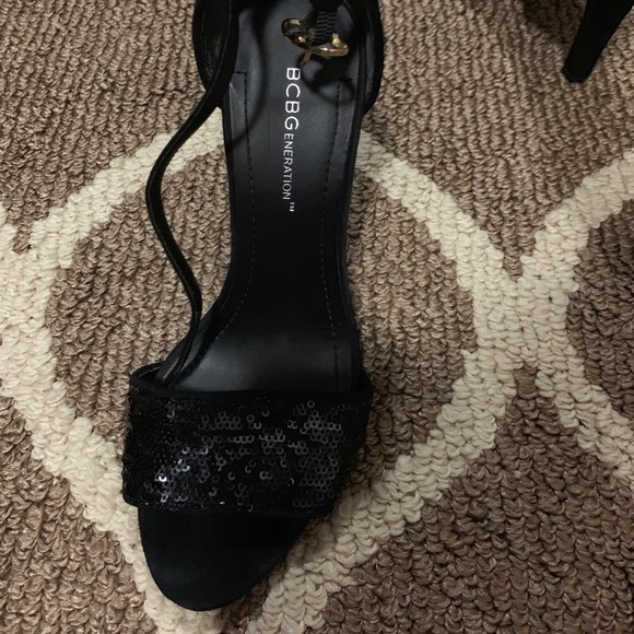 BCBG Black sequin heels - Picture 4 of 4